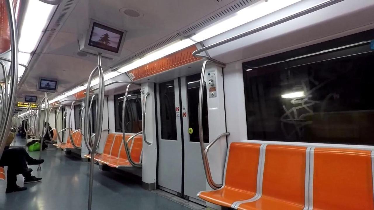 Raffinato Appartamento Metro A Рим Екстер'єр фото